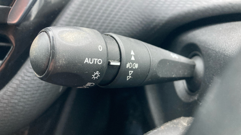 Peugeot 208 1.2 PureTech 82 Tech Edition 5dr [Start Stop] Petrol Hatchback